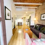 Boutique Pare Lainez- 2 Bedroom Sagrada Famlia With Balcony